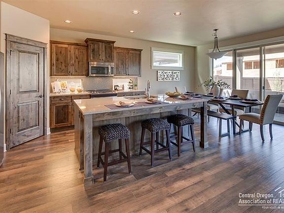 5th image of 20886 SE Sunniberg Ln