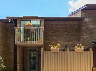 9234 Three Oaks Dr, Silver Spring, MD 20901