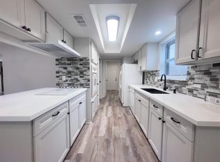 8818 Grape St, Houston, TX 77036