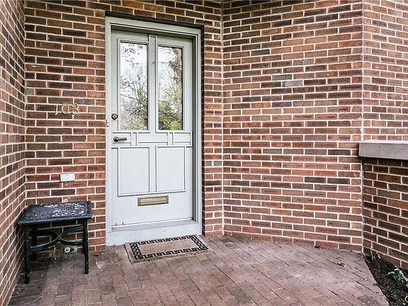 2nd image of 103 Sedgwick Dr