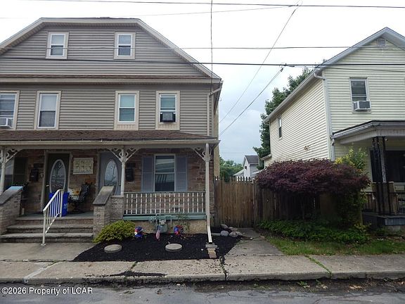 2nd image of 23 Center St