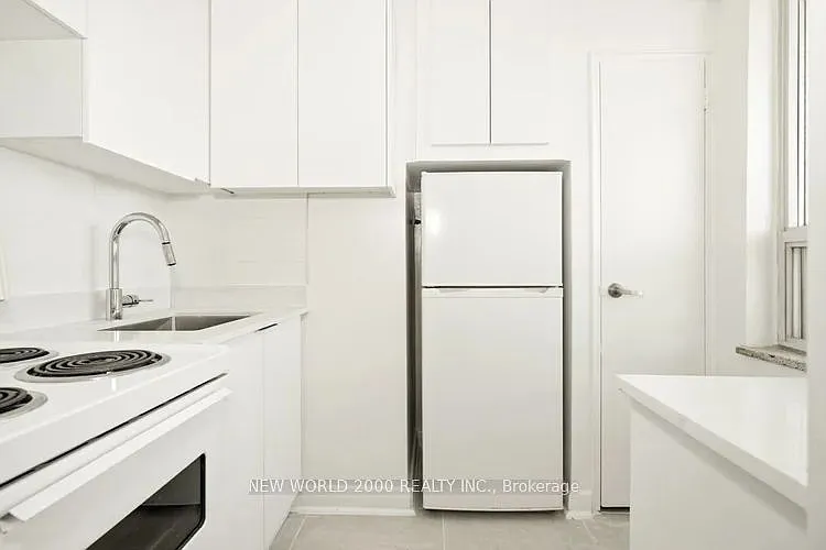 88 Bernard Ave #1002 — Photo 13