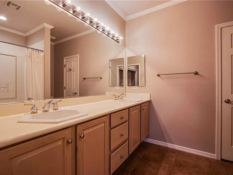9116 Vista Greens Way — Photo 13