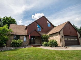 5 Valle Dr, Batavia, NY 14020