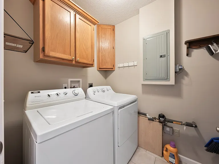 11541 Riverview Ct #13 — Photo 14
