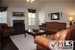 5th image of 1094 Saint Andrews Dr