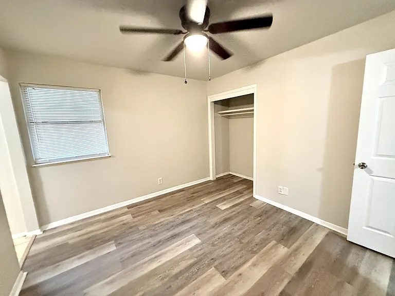525 Cottonwood St — Photo 14