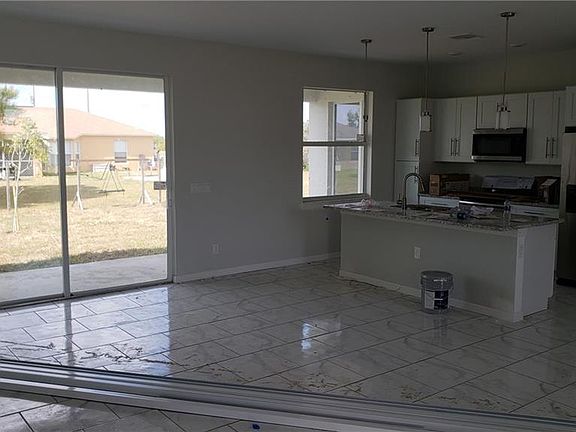 5th image of 120 NW 17th Pl