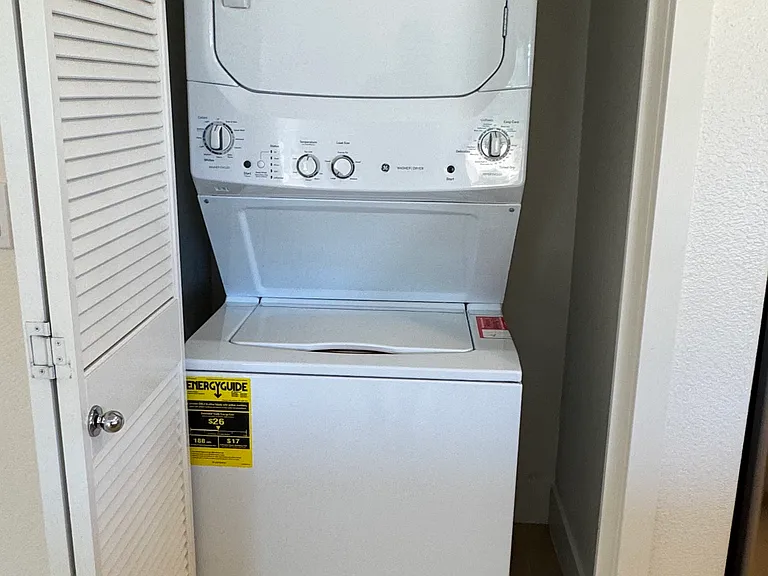 Washer/Dryer