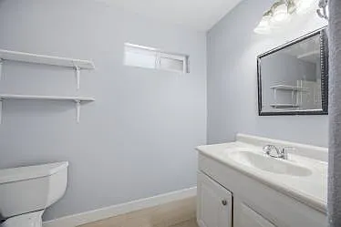 2400 S 15th St #1 — Photo 13