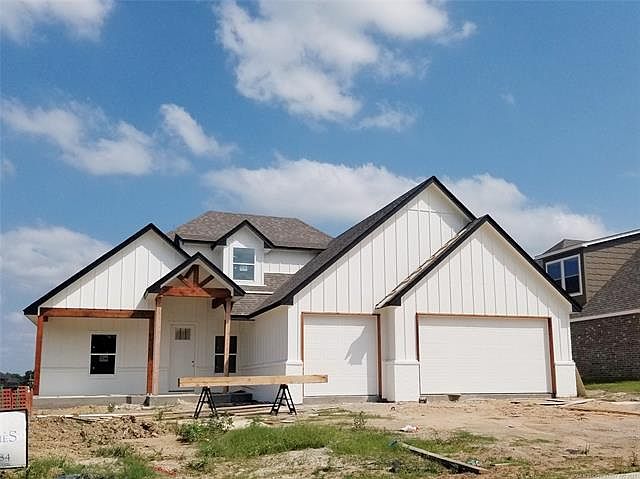 1st image of 2993 N Hilltop Dr