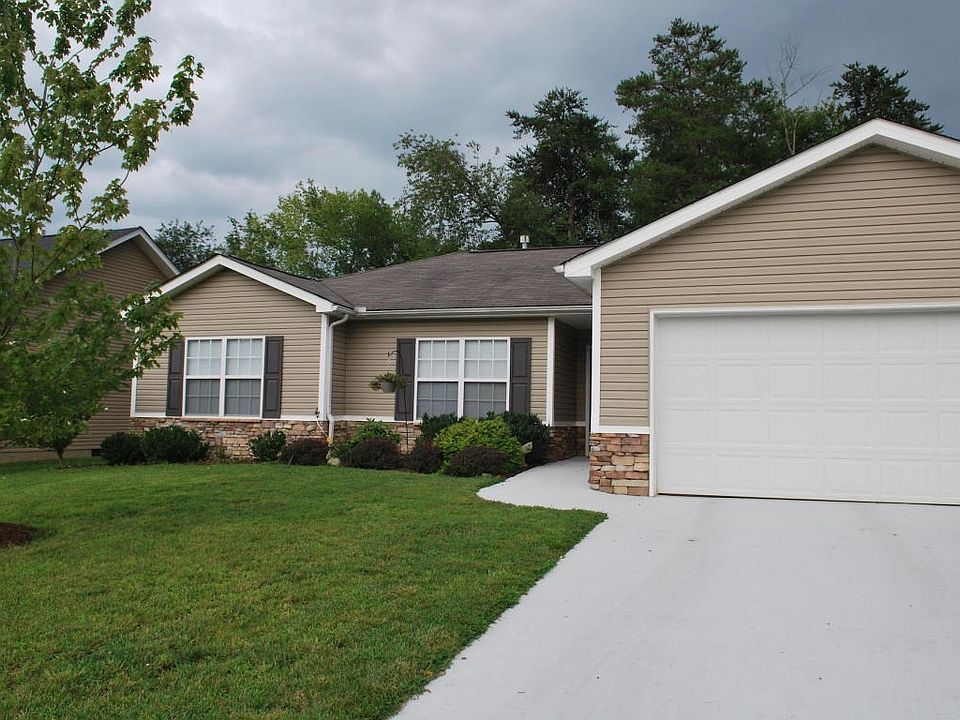 1st image of 6236 McMillan Creek Dr