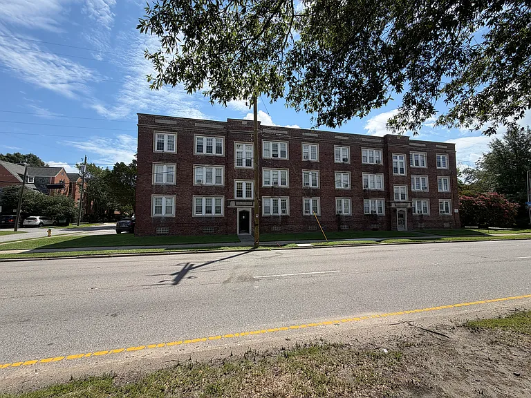 7100 Hampton Blvd #5A — Photo 13