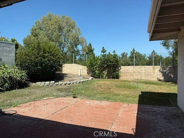 19161 Biddle Dr — Photo 12