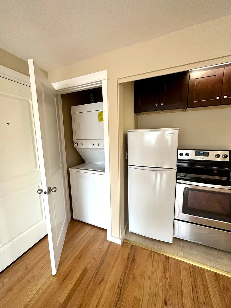 Kacee Apartments — Photo 2