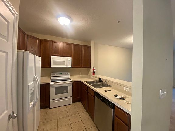 3rd image of 10343 Regent Square Dr #702