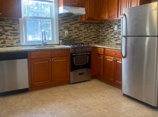 86 Ridge St APT 2, Pearl River, NY 10965