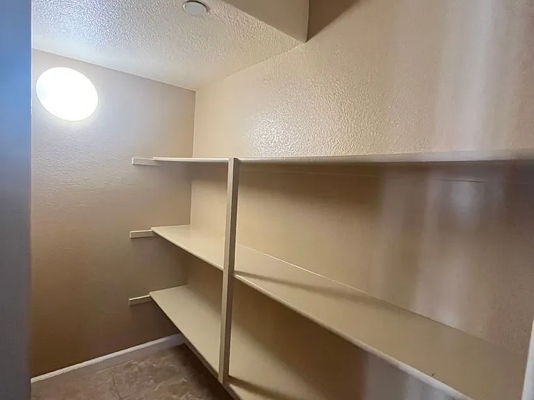 50 Regency Park Cir #11112 — Photo 11