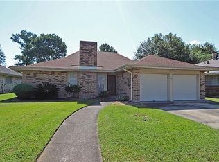 14 Brittany Dr, Kenner, LA 70065