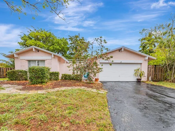 9300 NW 38 Place, Sunrise, FL 33351
