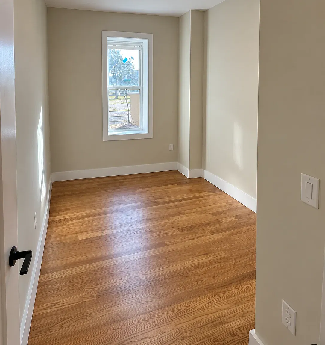795 Broadway — Photo 2