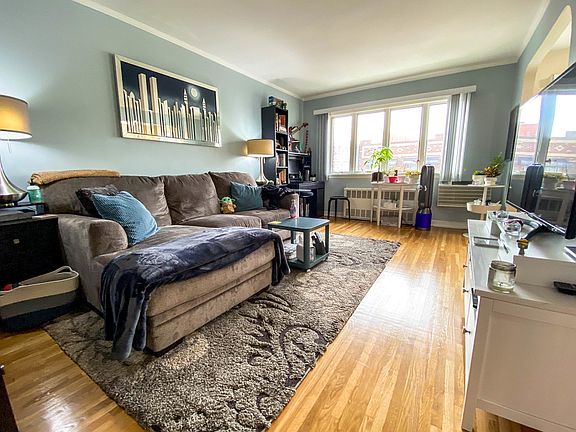 3rd image of 23-29 37th St #3