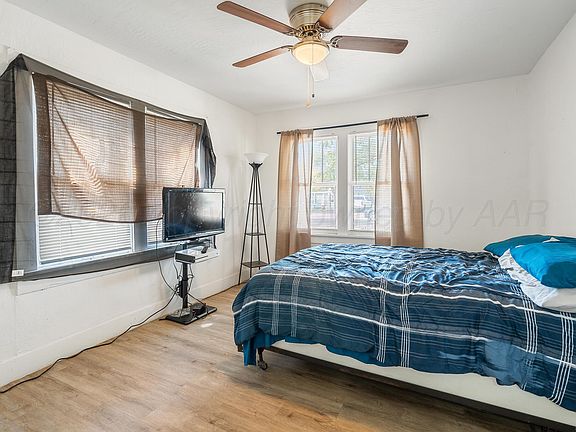 5th image of 4223 SW 12th Ave
