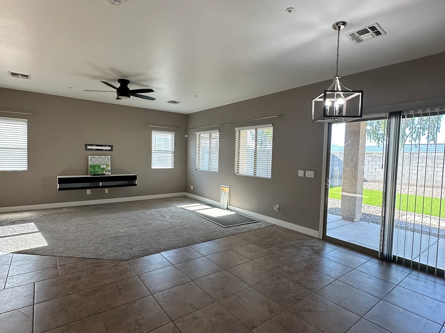 4 bed, 2173 sqft, $2,500 — Photo 4