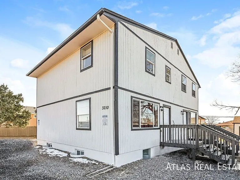 3210 W Longfellow Pl #A — Photo 1
