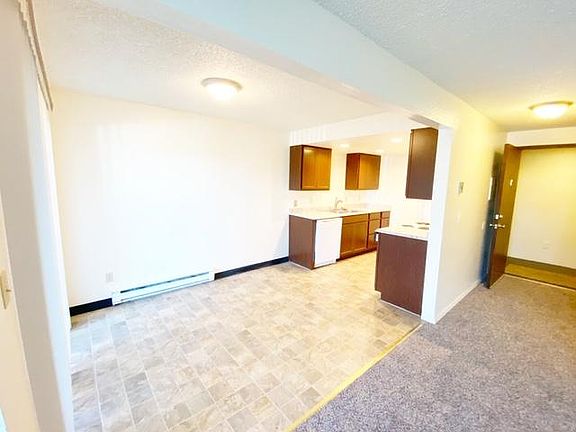 4th image of 2127 12th St APT A102