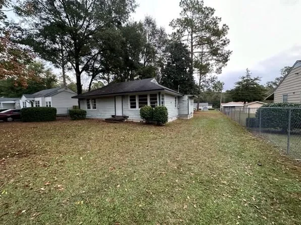 1803 N Troup St, Valdosta, GA 31602