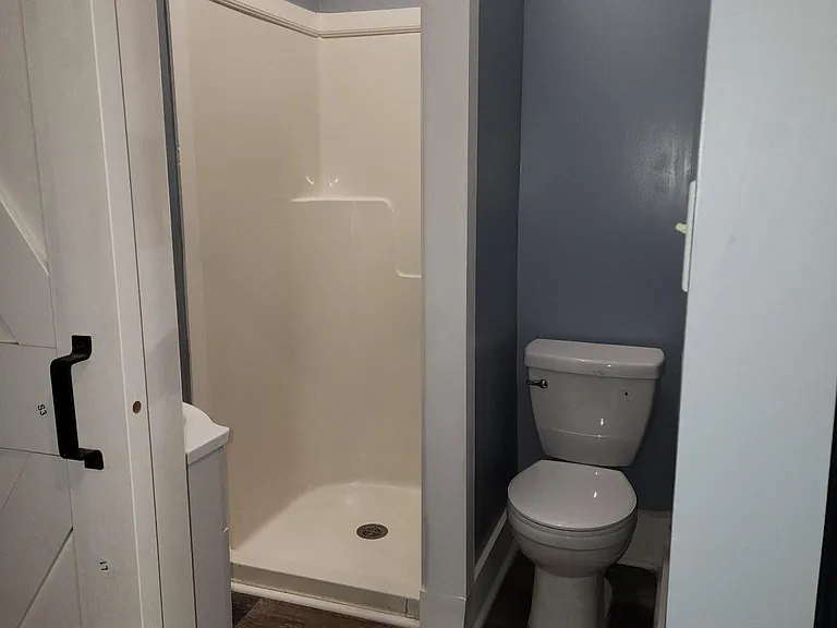 7213 W Chester Pike #1B — Photo 2