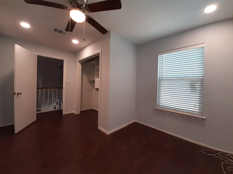8 Fawnchase Ct — Photo 16