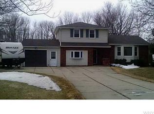 5396 Irish Rd, North Tonawanda, NY 14120