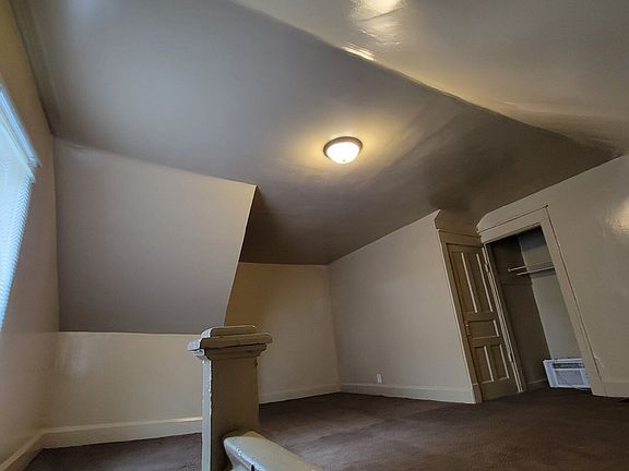 2nd image of 447 N Dearborn St
