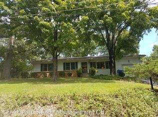 3910 Kensington Dr, Chattanooga, TN 37415