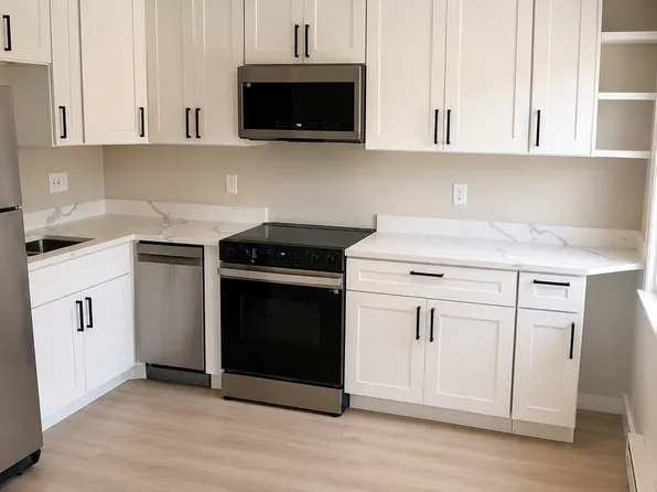 12 B, Avon, CT 06001