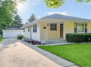 5923 N 73rd St, Milwaukee, WI 53218