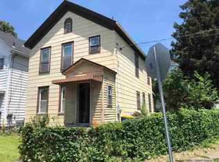 210 Foxhall Ave, Kingston, NY