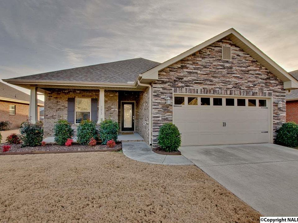 1st image of 3013 Hampstead Dr