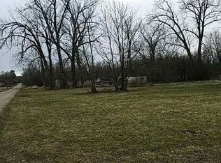 1357 Carbaugh Ave, Rockford, IL 61101