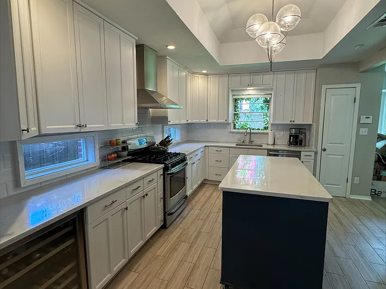 6149 Anita St — Photo 3