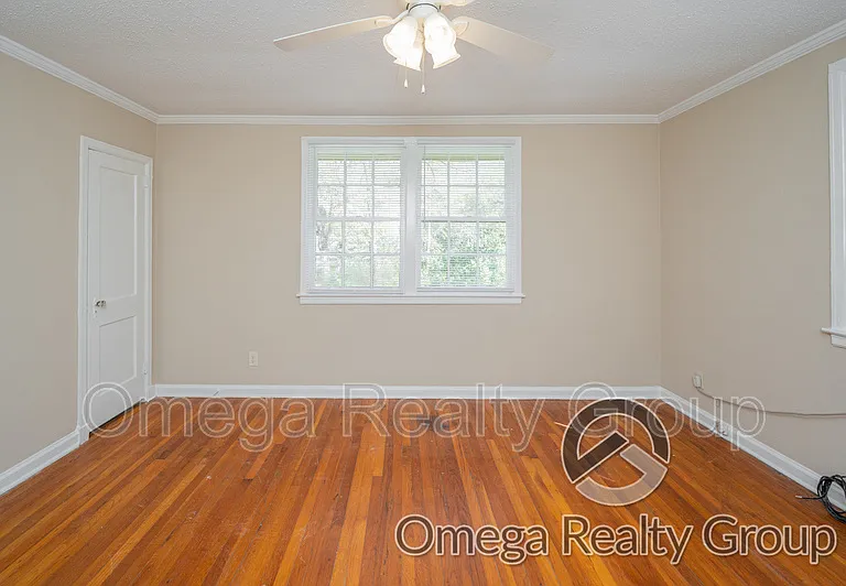 1020 Pershing St #D — Photo 10