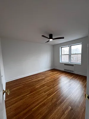 Rented by 718 Realty Inc | media 9