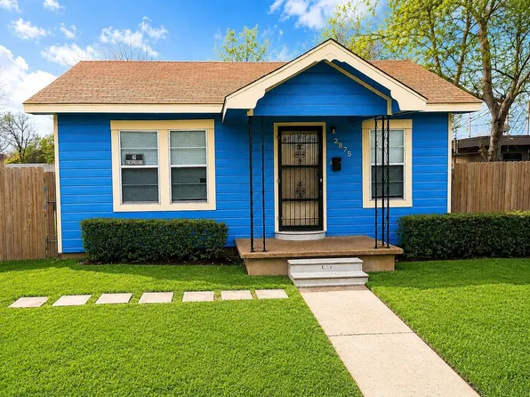 2875 Hebert St, Beaumont, TX 77705