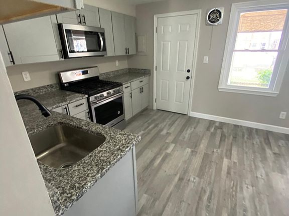 5th image of 7431 Holabird Ave