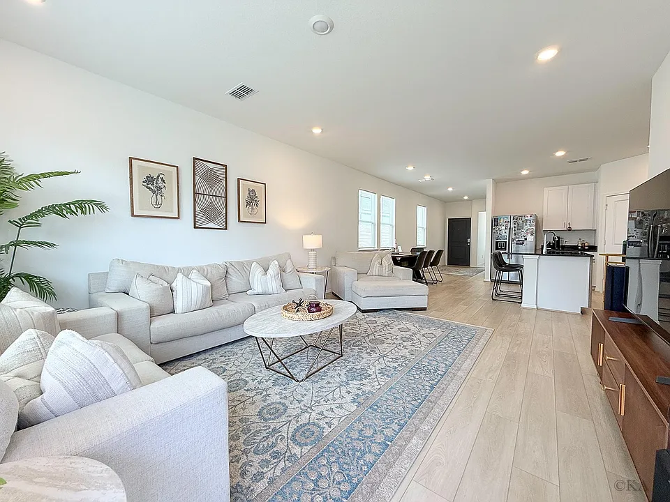 2706 Hollow Alpine Way