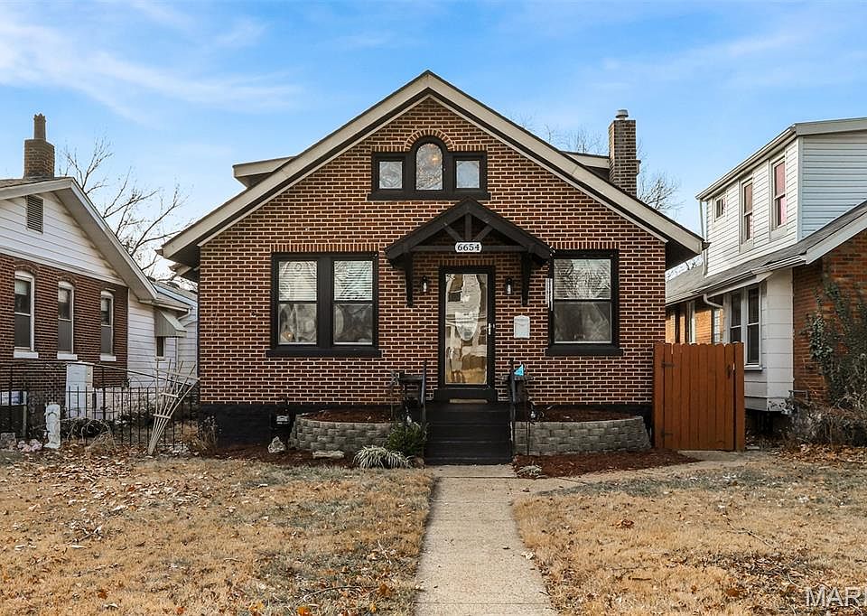 1st image of 6654 Fyler Ave