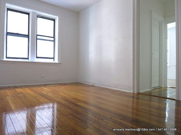 3rd image of 31 Park Ter W APT B12