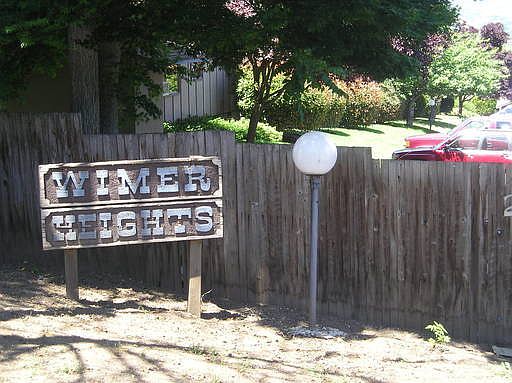 2nd image of 249 Wimer St APT 6